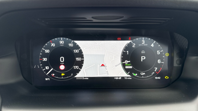 Land Rover Discovery Sport 1.5 P270e Landmark 5dr Auto [5 Seat] Station Wagon - Image 16